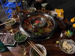 -六公里老火锅(总店)