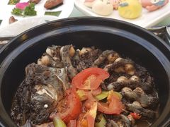 -刘姐啤酒鱼民族演艺餐厅(西街总店)