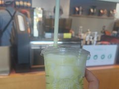 -星巴克臻选(北京前门大街店)