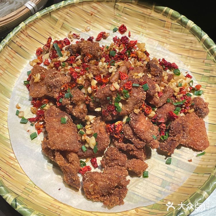 高桥这家衡阳菜连我这个衡阳人都被它拿下了🥹  