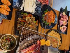 -合易泓烤肉·海肠捞饭(火车站店)