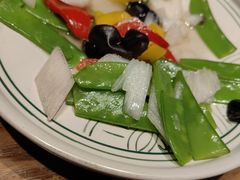 -云海肴·汽锅鸡·云南代表菜(天山百盛优客店)