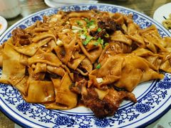 -壹阁胡羊焖饼(特色小吃街店)