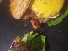 -HIGH FIVE哈福手工汉堡(桂林路店)