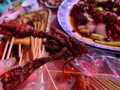 -金渝海鲜烧烤万州烤鱼店