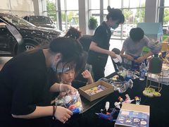 -奔驰上海利星(七宝店)