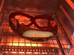 -Dough&Joe团憩(瑞虹天地月亮湾店)