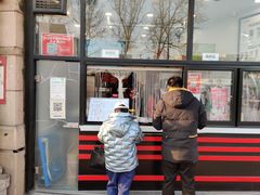 门面-沪上阿姨·精选茶饮(华强广场店)