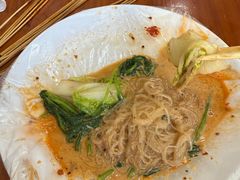 -郭记小街麻辣烫(南小街总店)