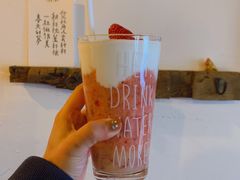 草莓婶婶-春风十里咖啡馆