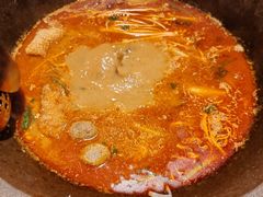 -咕嘟草帽鱼·牛奶一样的鲜鱼汤(天鹅湖万达广场店)