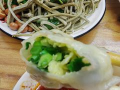 -小街锅贴(护国寺店)