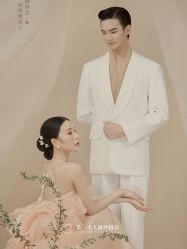 -第一夫人婚纱摄影(南京店)