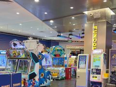 -反斗乐园π·电玩·高空拓展·蹦床(龙华天虹店)