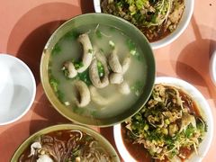 -董记冒节子肥肠粉