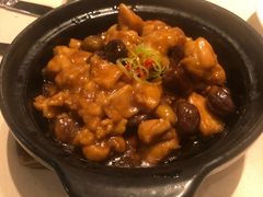 黄焖栗子鸡-丽思卡尔顿酒店-天泰轩中餐厅(大沽北路店)