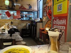 -耙吉吉川味小酒馆(本地人回头店)