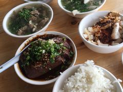 -小杨翘脚牛肉