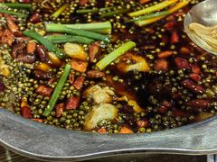 -乡土特色.冷锅鱼.牦牛肉汤锅