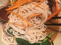 -刀小蛮半只鸡过桥米线(家乐福四元桥店)
