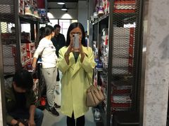 -王府井奥莱临潼小镇(临潼店)
