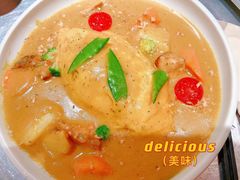 干煎鸡肉咖喱蛋包饭-火山屋台(新街口店)