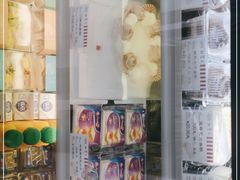 -红宝石·鲜奶小方·海派西点房(南丹店)