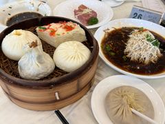蟹黄汤包-怡园饭店-餐厅(四望亭店)