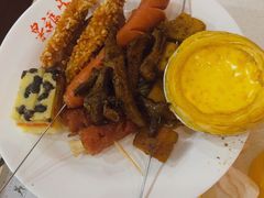 -泉福居酱骨头自助广场(南大街商业步行街店)
