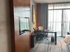 -广州汇华希尔顿逸林酒店