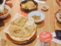 -怪噜范·老贵阳街头名小吃(数博万达店)