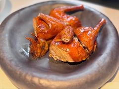 脆炸乳鸽-荣小馆(安达仕店)