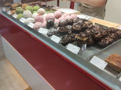 -西树泡芙(湖滨银泰in77B区店)