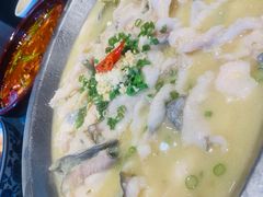 酸菜乌江鱼-川旺角川粤融合菜•海景餐厅(星海广场店)