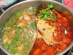 -老城鲜·小海鲜贝贝煲火锅(壹方城店)