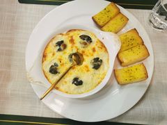 法式奶酪焗蜗牛-LUCCA卢卡西班牙海鲜饭(远洋广场店)