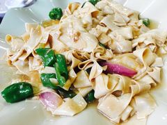 尖椒豆皮-祝家饺子馆