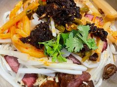 -红鼻子桂林米粉(金唐新光界店)
