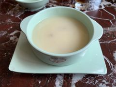 蘑菇汤-豪味家(广益哥伦布店)
