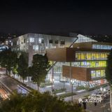 能够临建的场地只有1.1米~3.4米