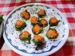 蟹黄墨鱼饼-龙桥私厨·姜花菊花过桥鱼·顺德菜(容桂店)