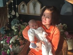 -爱的果实月嫂育婴师(世纪东方店)
