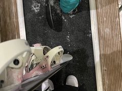 -乔波室内滑雪场