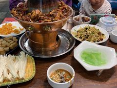 -超越炭火牛蛙火锅鸡(河东店)