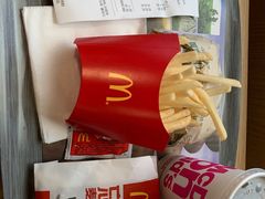 -麦当劳(番禺易发商业街店)