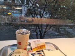 -麦当劳(华宁弘基生活中心店)