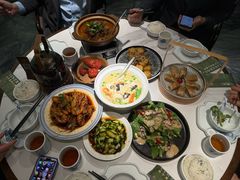 -杭州西湖湖滨银泰亚朵酒店