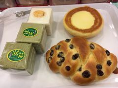 -面包新语(吾悦国际广场店)