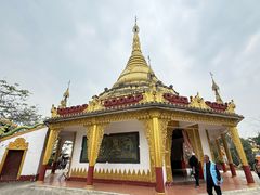 -一寨两国风景区