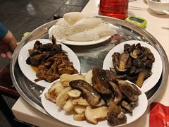 -太婆天府山珍酒楼(亚运村店)